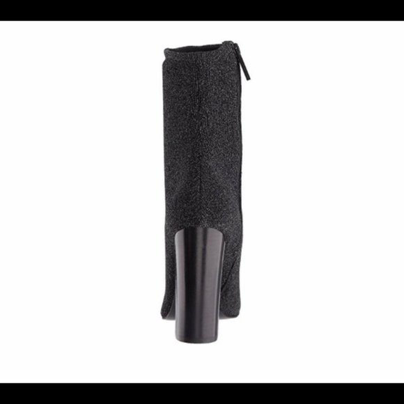 Kendall + Kylie Hailey4 Black Glitter Booties 11 - Picture 6 of 6